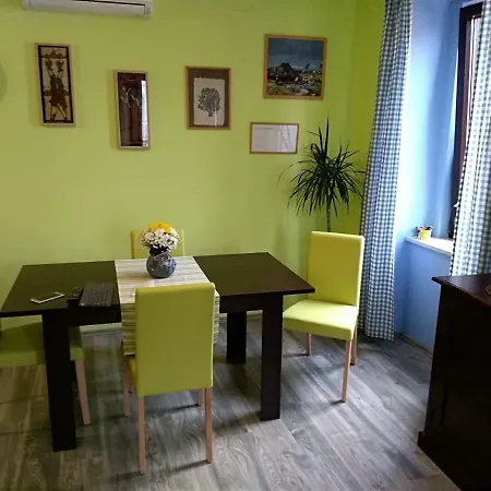 Flora Apartment Lovran